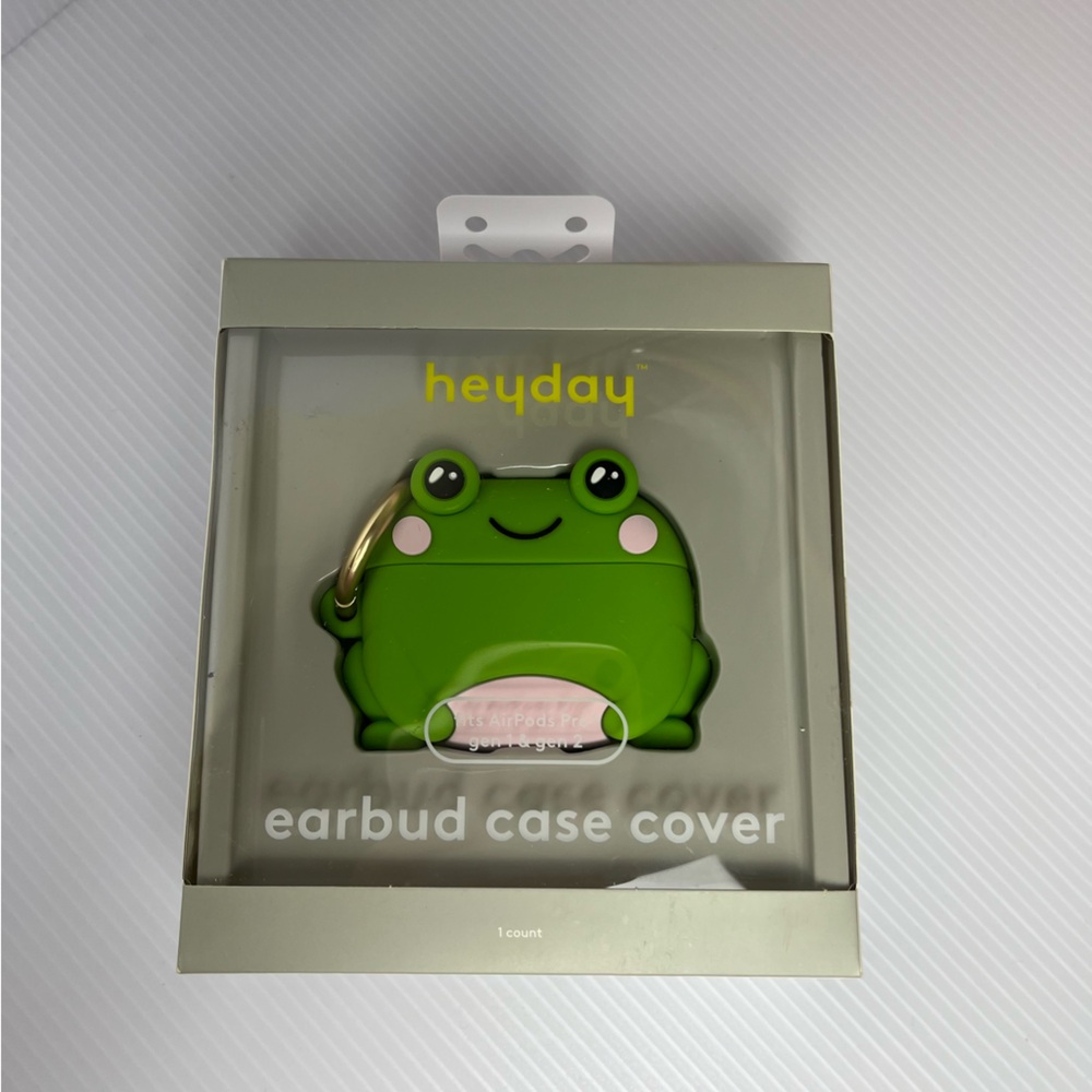 heyday Green Frog Earbud Case Cover